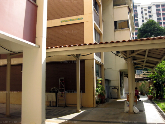 Blk 687 Hougang Street 61 (S)530687 #246532